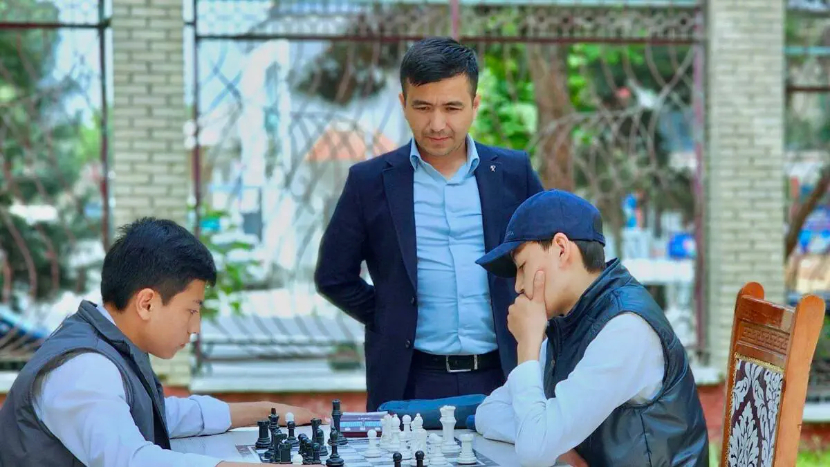 «Besh tashabbus olimpiadasi»: shaxmat va shashka bahslari qizg‘in davom etmoqda