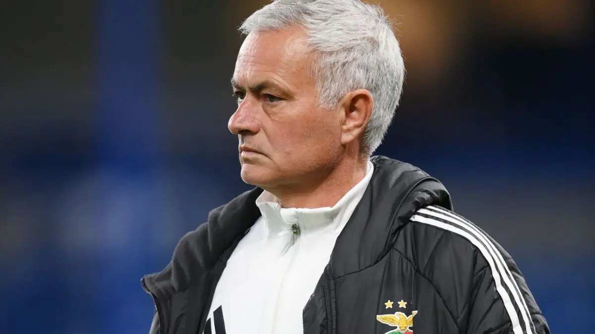 Mourinyu oʻz xizmatlarini «Real»ga taklif qildi