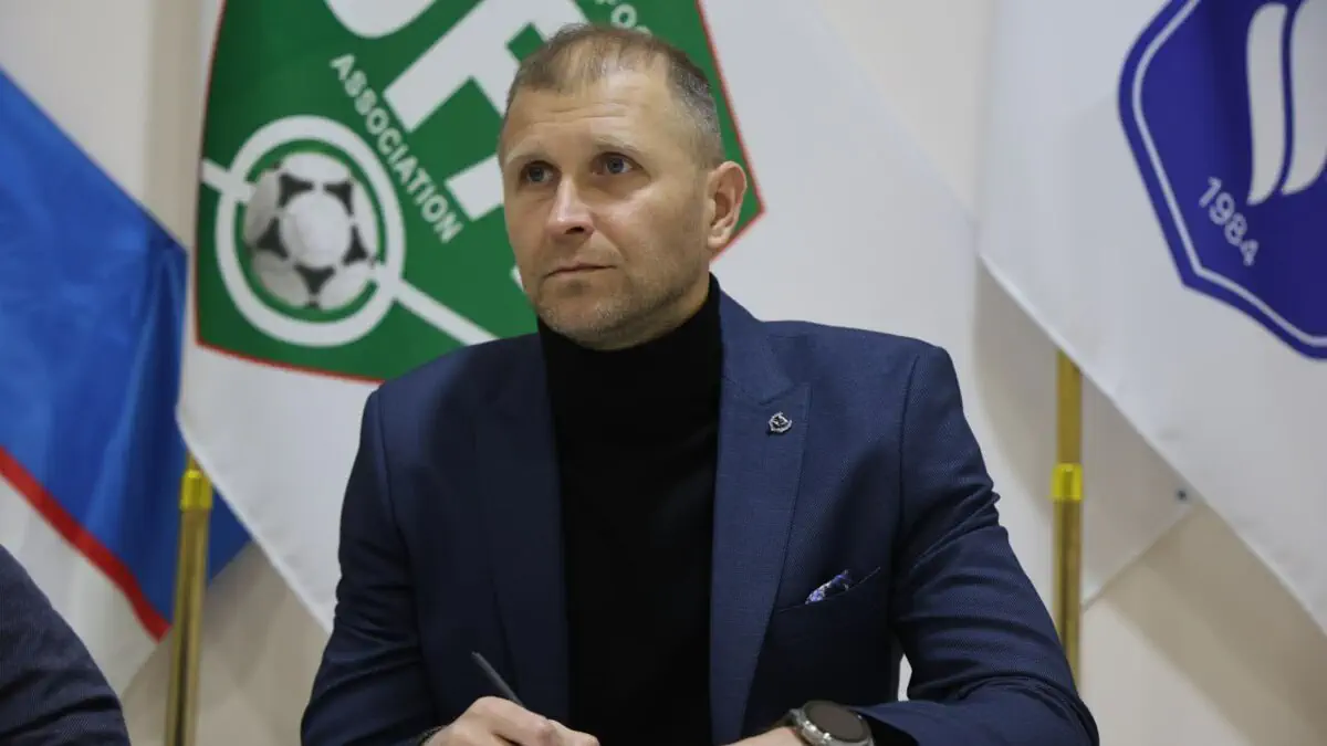 Igor Surov bilan tuzilgan mehnat shartnomasini oʻzaro kelishuvga koʻra bekor qildi