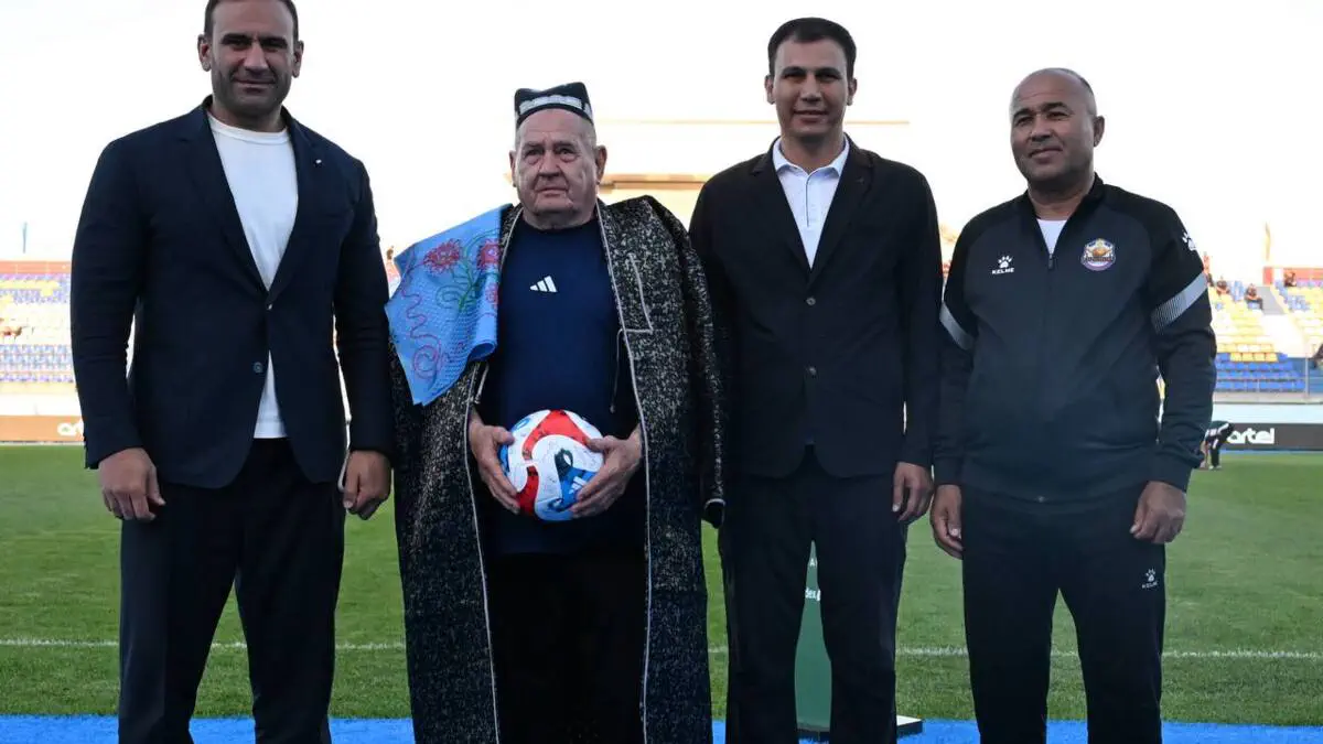Futbol faxriysi Arxipov Pavel Andreyevichga ehtirom ko’rsatildi