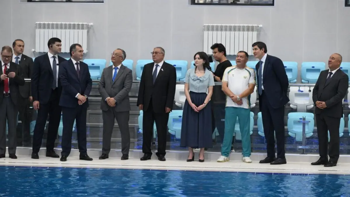 Qarshi shahrida zamonaviy suv sporti saroyi foydalanishga topshirildi