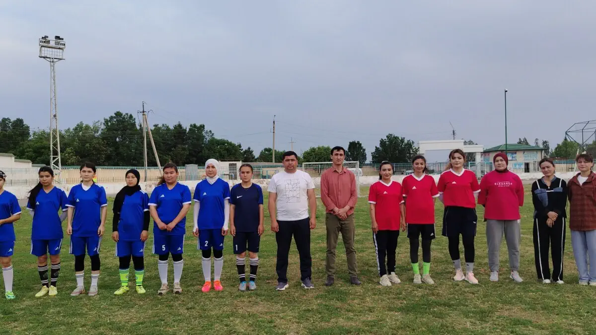 «DXX kubogi»ning mini futbol musobaqasining qizlar o‘rtasida belashuvga start berildi