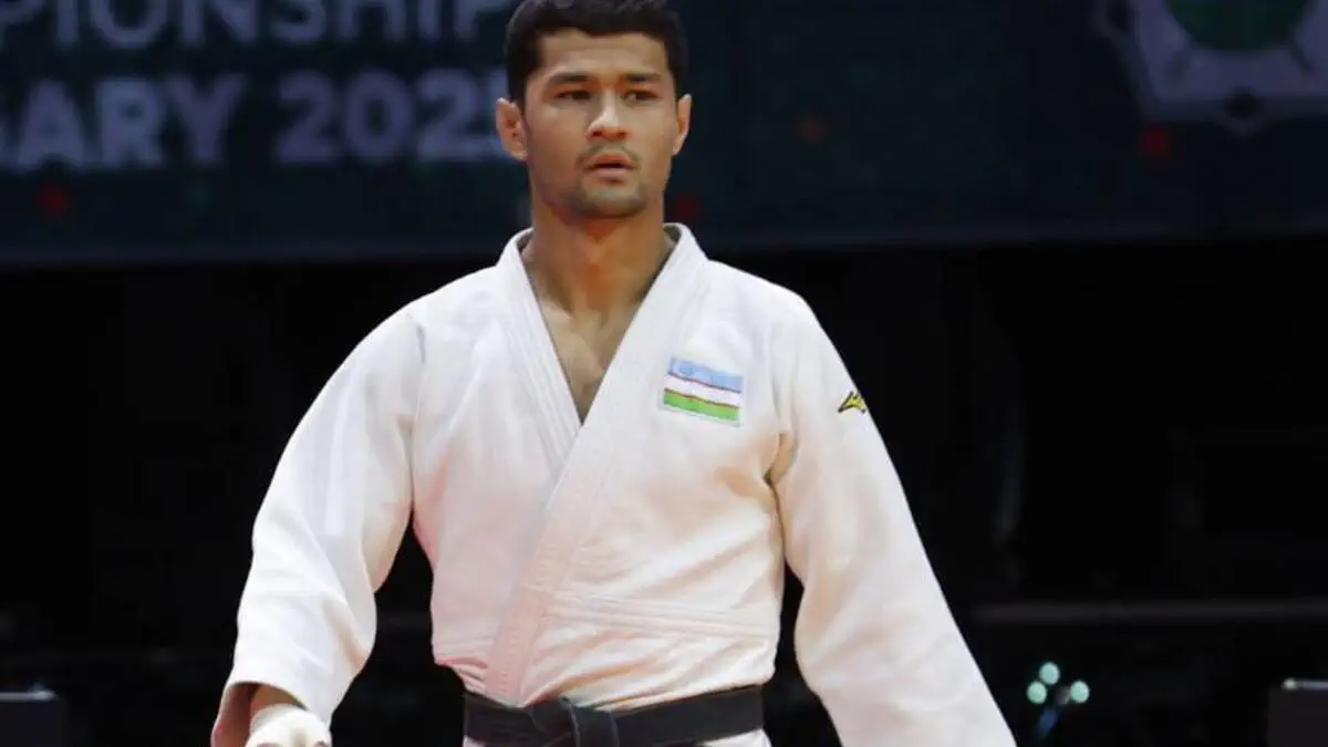 Azizbek Ortiqov Dushanbe Katta dubulgʻa turnirida kumush medalni qoʻlga kiritdi