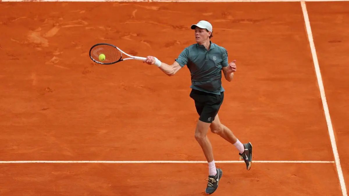 Yannik Sinner Atryur Fisni magʻlub etib, Madrid «Masters» yarimfinaliga chiqdi