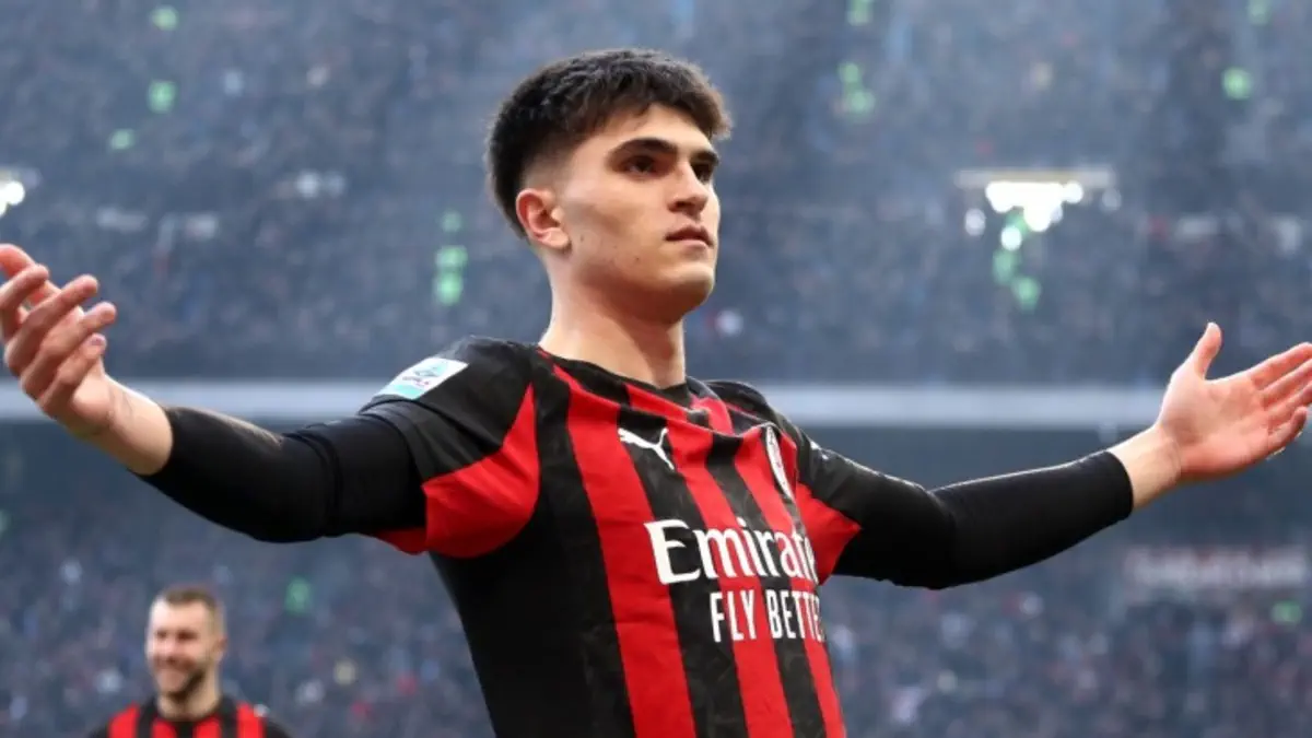 «Nyukasl» «Milan» tarbiyalanuvchisiga qiziqish bildirmoqda, skautlar «San-Siro»ga tashrif buyurgan — Moretto
