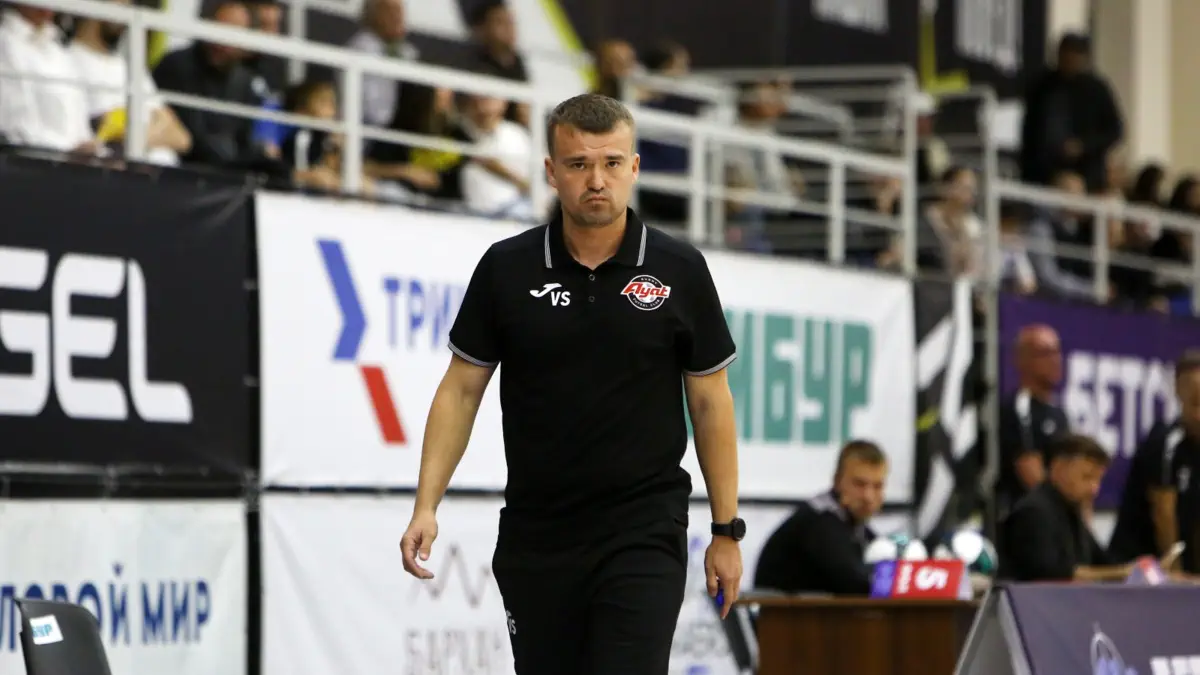 Vasiliy Smolin: Iste’dodli yoshlaringizni yengish oson kechmadi
