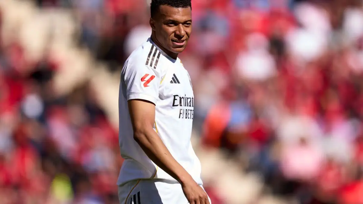 Mbappe «Real» murabbiylar shtabi a’zosi bilan janjallashib qoldi