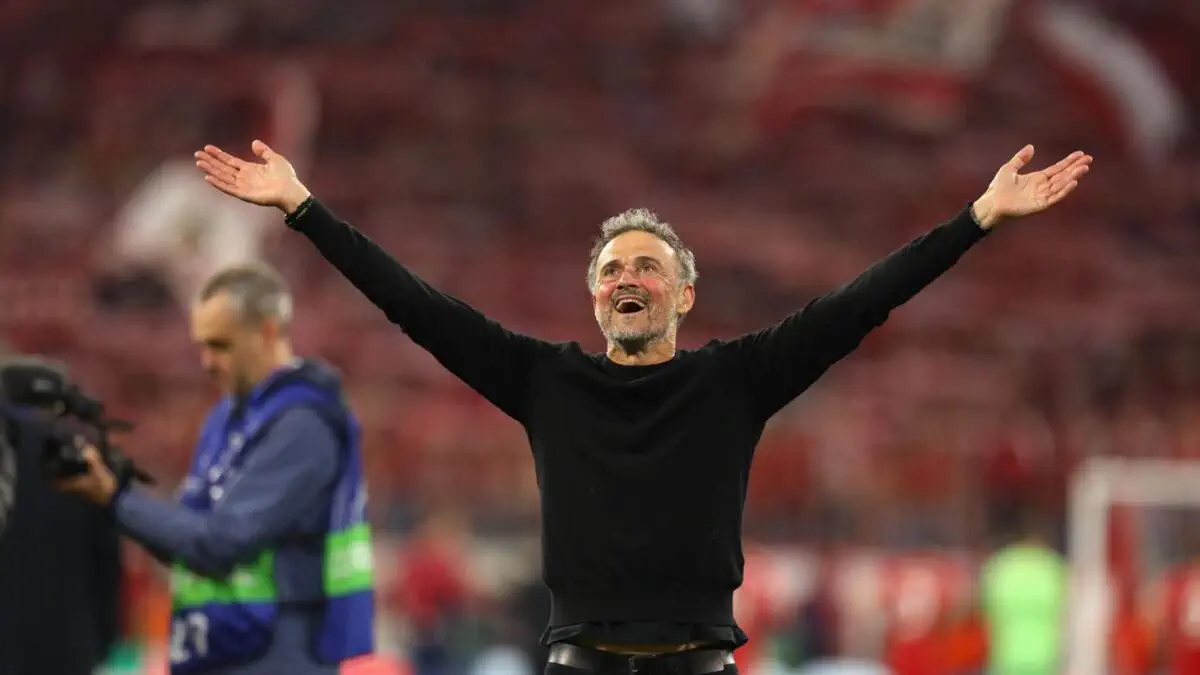 PSJ bosh murabbiyi futbolchilarga Chempionlar ligasi finaliga chiqqanlarini o‘zaro yaqin davrada bayram qilish imkoniyatini berdi