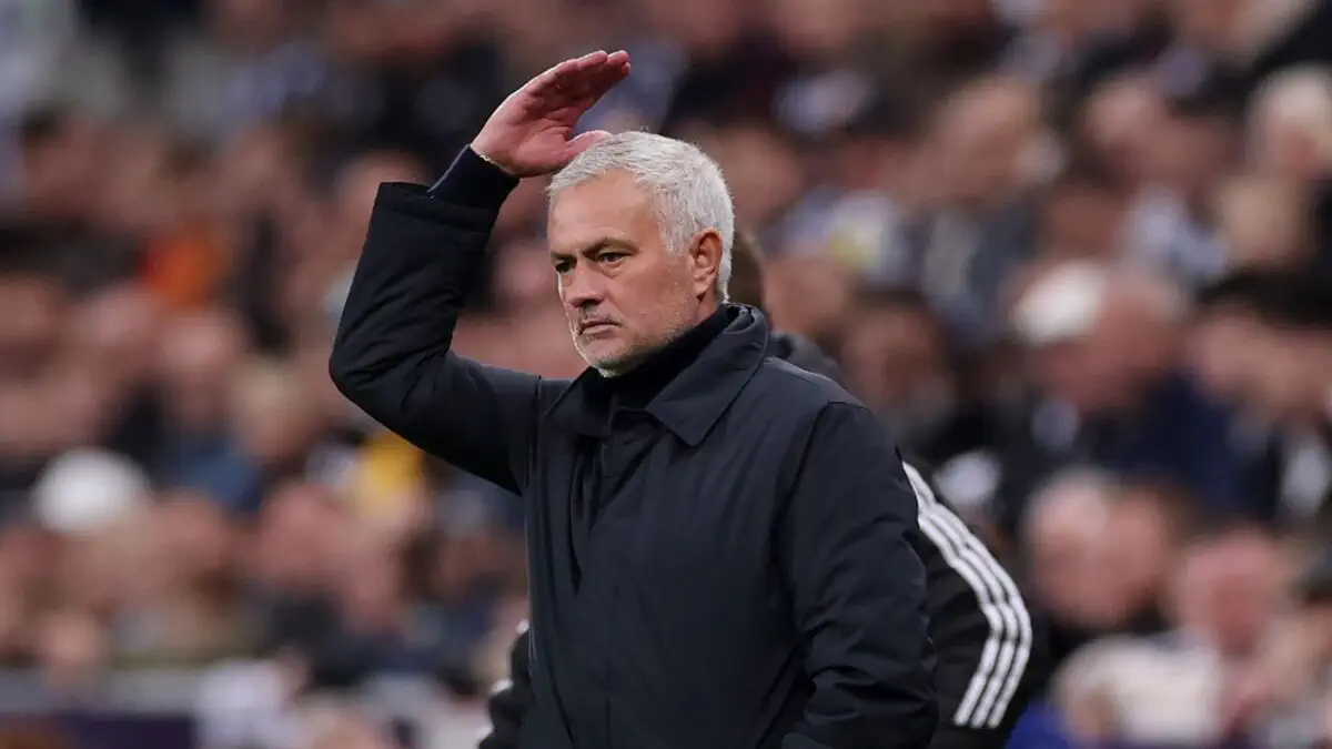 Joze Mourinyu faoliyatidagi eng qiyin qarorini aytdi