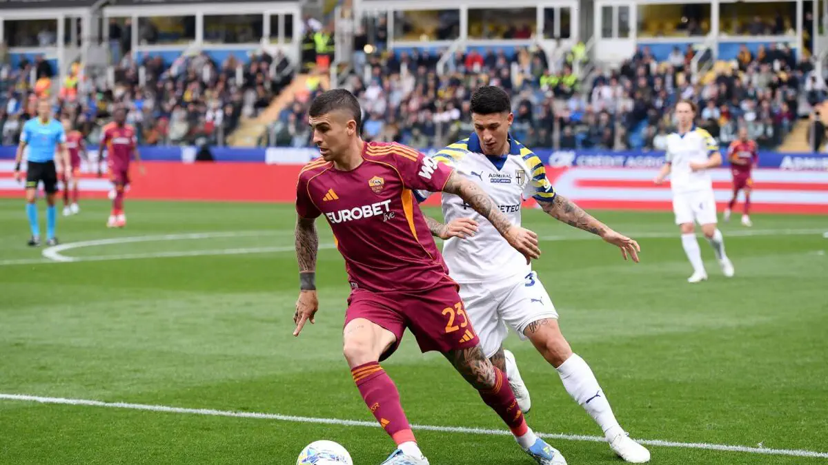 A Seriya. «Roma» 90+4 va 90+11 daqiqalarda urilgan gollar evaziga «Parma»dan ustun keldi 