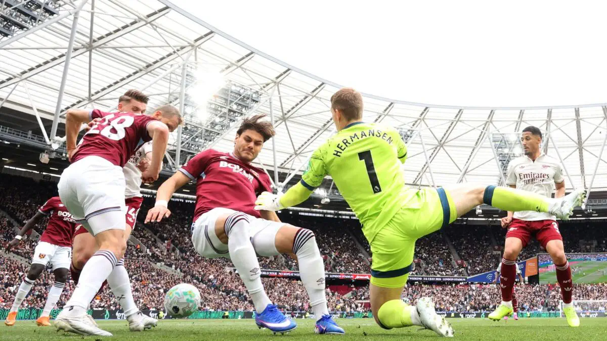 APL. «Arsenal» safarda qiyin g‘alabaga erishib, peshqadamligini mustahkamladi