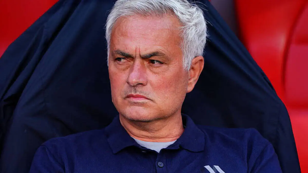 «Benfika» Mourinyuga yangi shartnoma taklif qildi