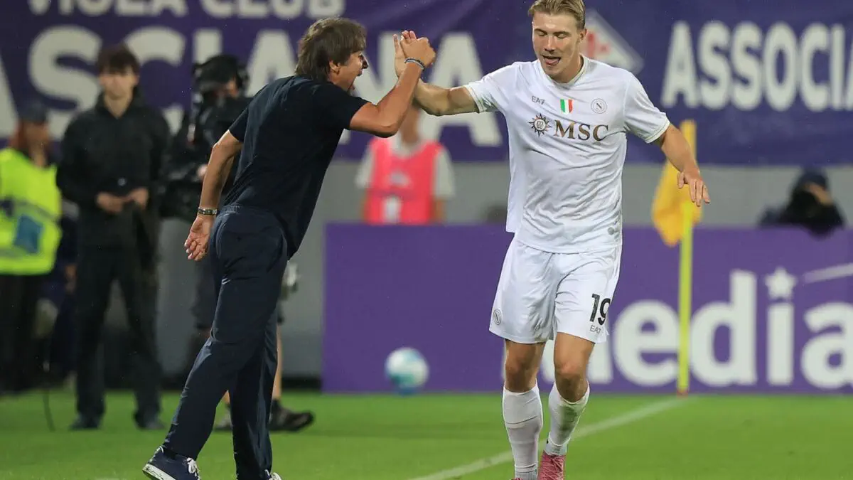 Rasmus Hoylund «Napoli»ga toʻliq transfer qilinadi
