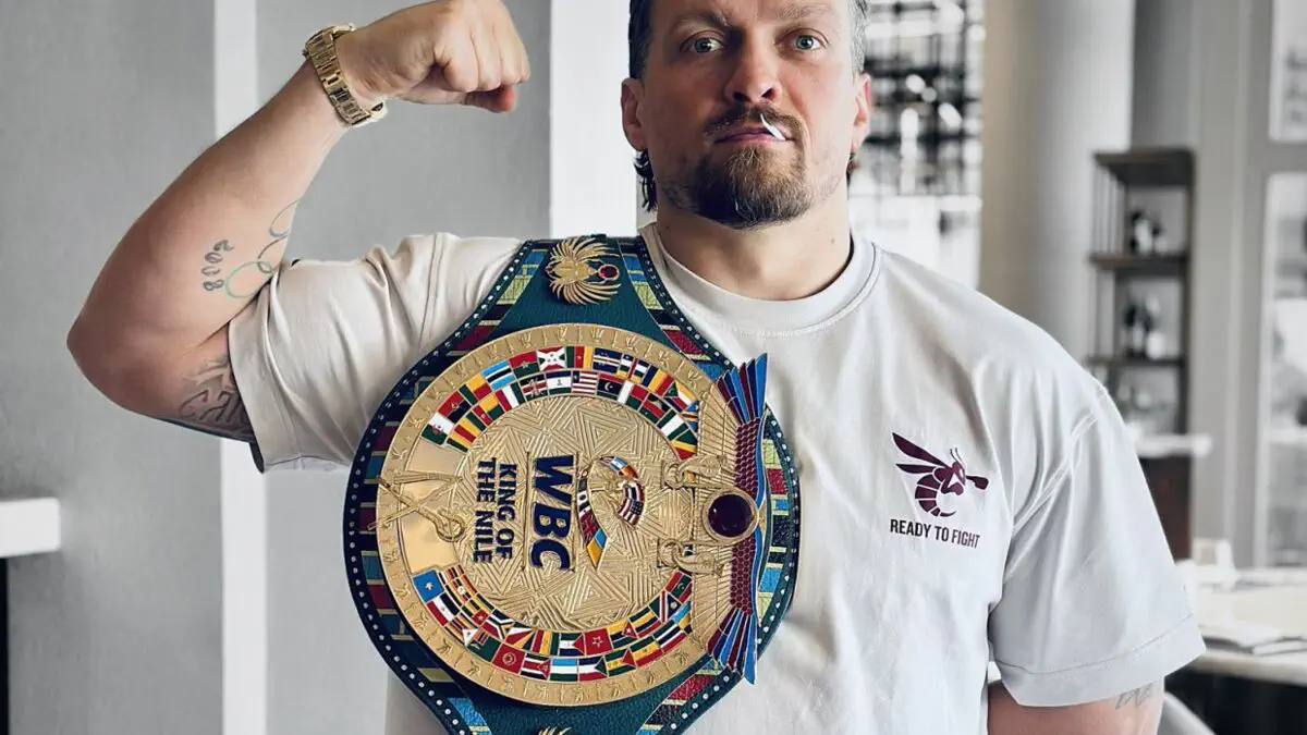 WBC Usik va Verxuven jangi uchun maxsus kamar tayyorladi