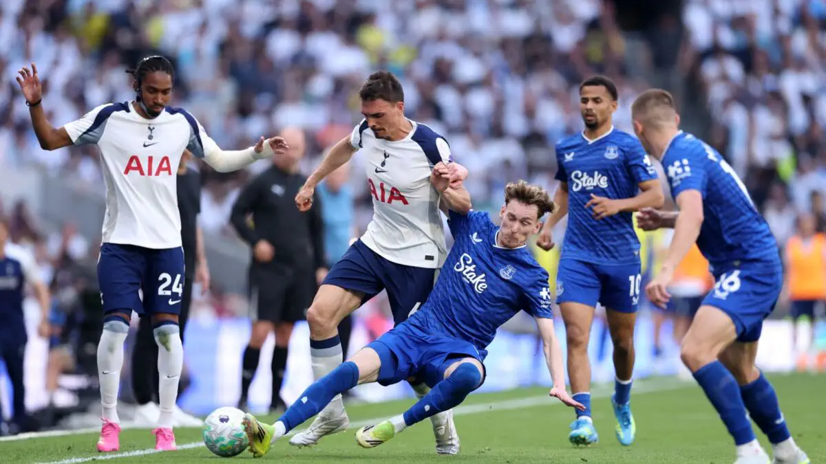 «Tottenhem» APLda jon saqlab qoldi