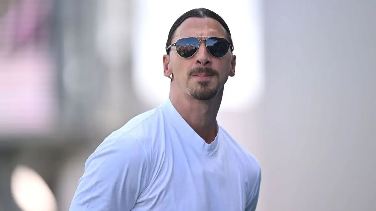 Zlatan Ibragimovich va Tayson Fyuri Angliya klubini sotib olish ustida ish olib bormoqda