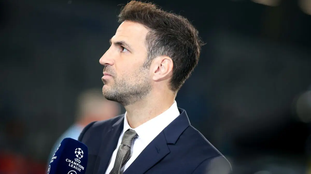 Fabregas «Komo»da qoladi