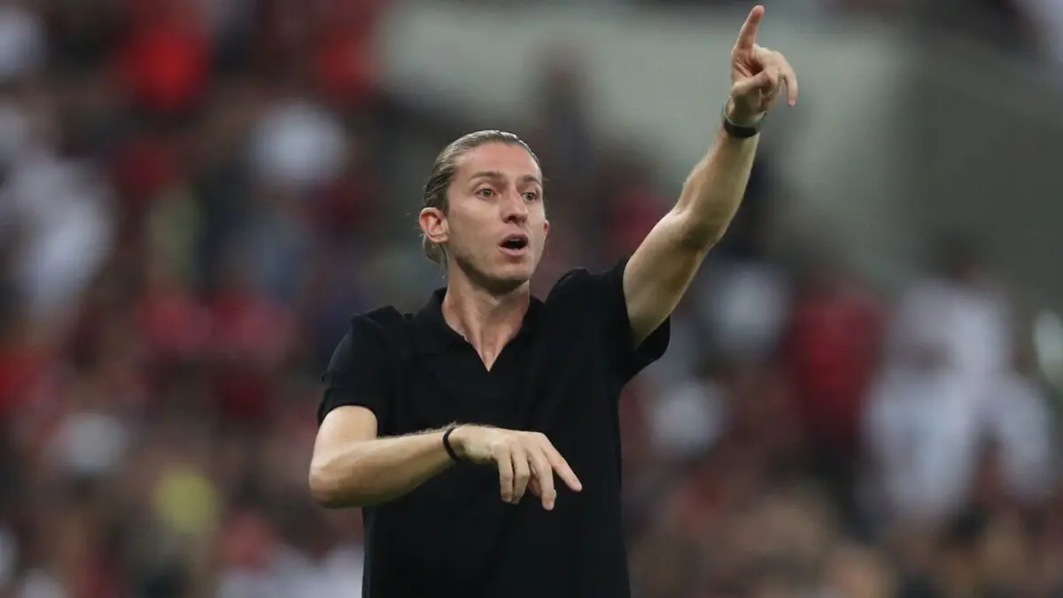 Felipe Luis «Bayer»ni boshqarishga asosiy nomzod