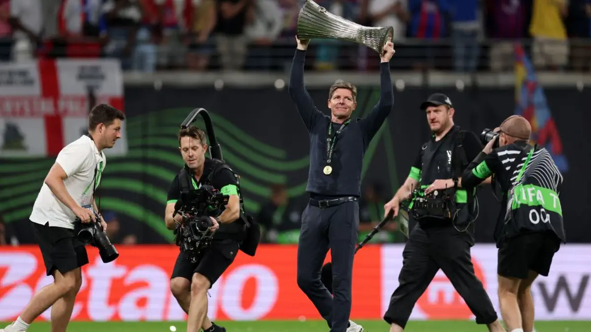 Glasner: "Birinchi kundanoq futbolchilarga tinimsiz mehnat qilinsa, hamma narsani iloji borligini aytganman"