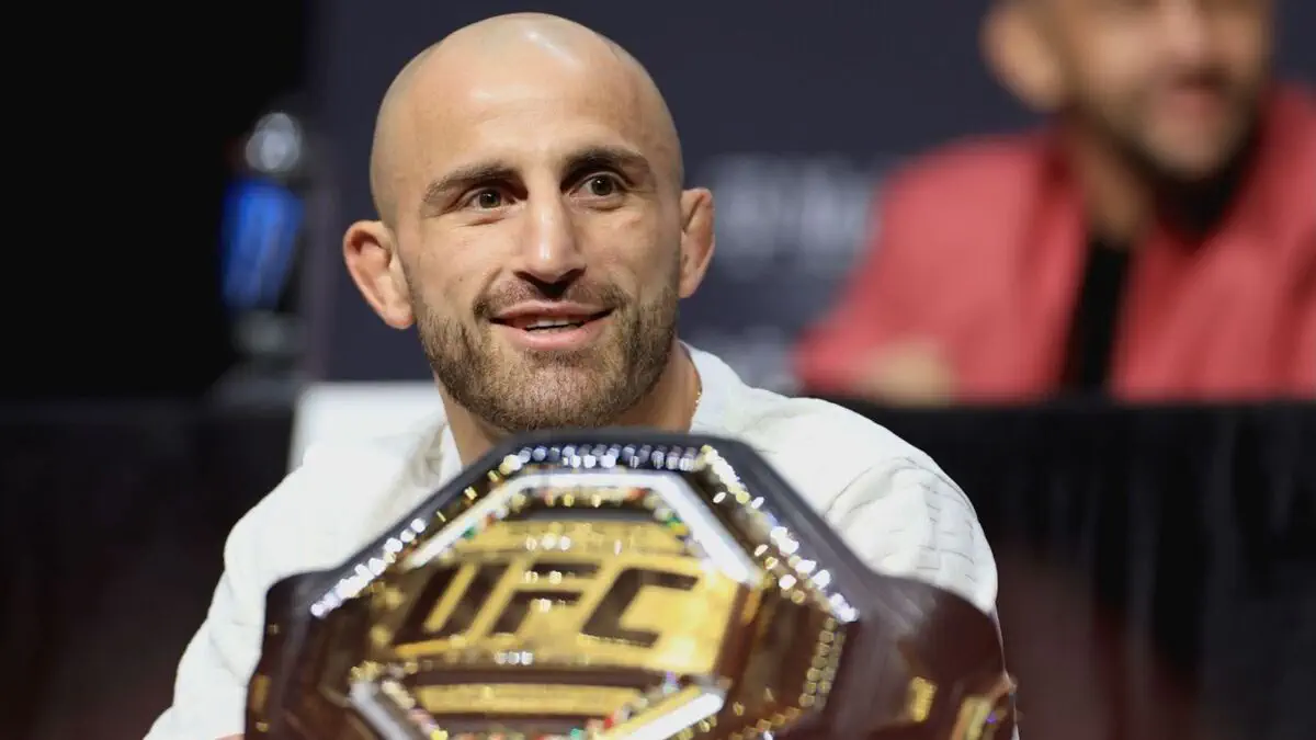 Volkanovski Topuriya — Getji jangi gʻolibini taxmin qildi