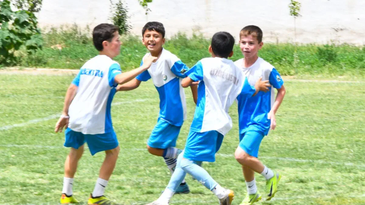 "Sho‘rtan" futbol maktabida bolalar kuniga bag‘ishlangan futbol festivali bo‘lib o‘tdi