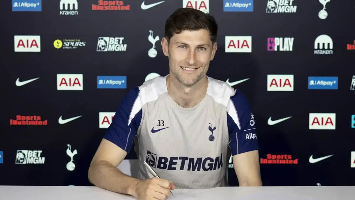 «Tottenhem» Devis bilan shartnomani uzaytirdi