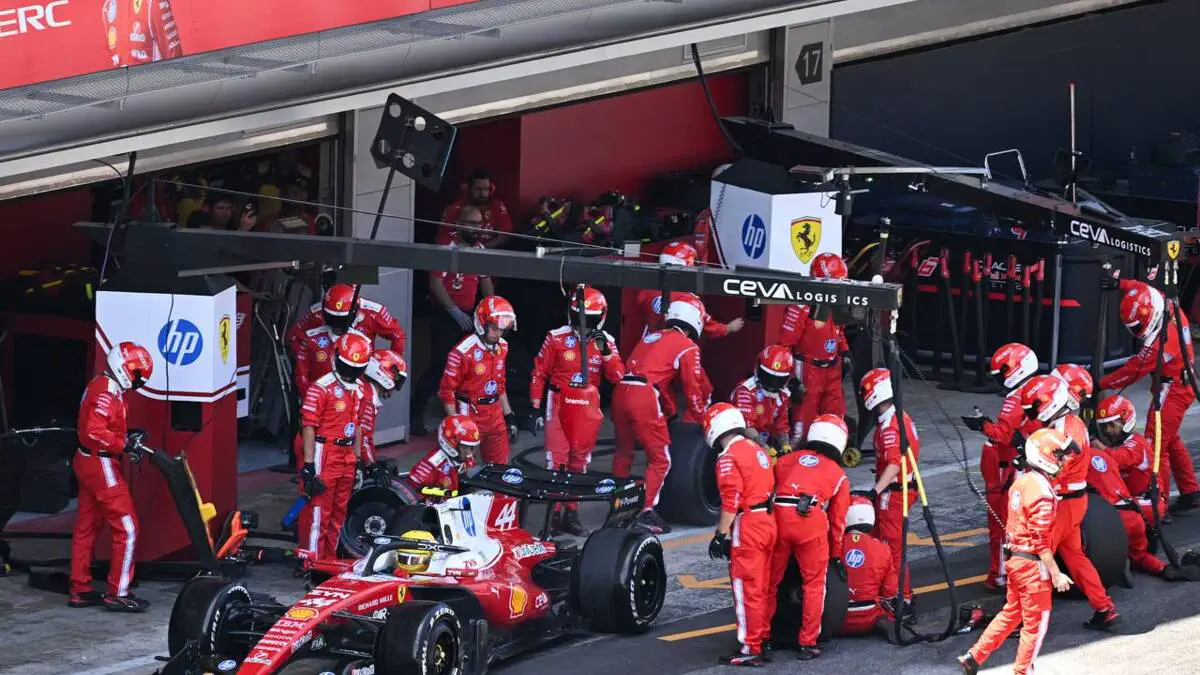 Льюис Ҳэмилтон Барселонада Ferrari учун биринчи ғалабасини қўлга киритди