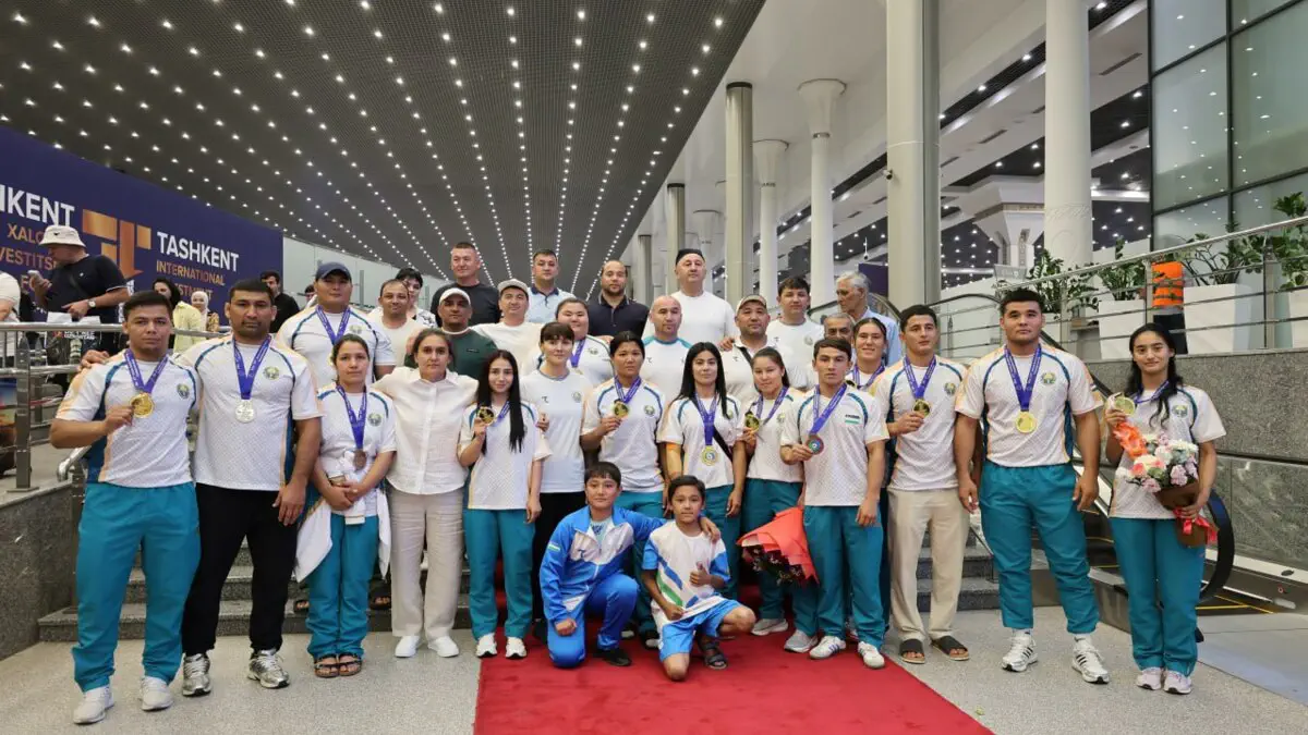 Kurash. Osiyo chempionati ishtirokchilari tantanali kutib olindi