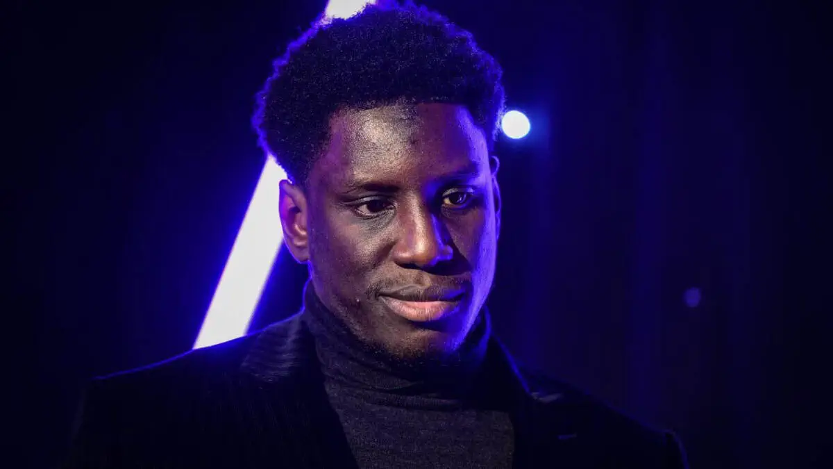 “Chelsi”ning sobiq hujumchisi Demba Ba “Gavr” sport direktori bo‘ldi