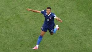 Mbappe JCH tarixidagi 15-golini urdi