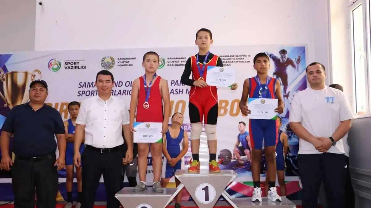 Og‘ir atletika bo‘yicha “Direktor ochiq kubogi” musobaqasi o‘tkazildi
