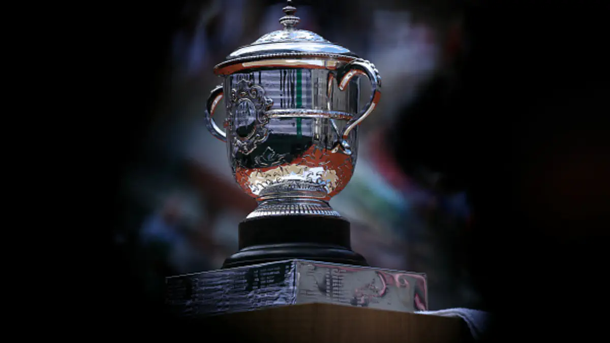 Roland Garros ortida nimalar yashirin? 