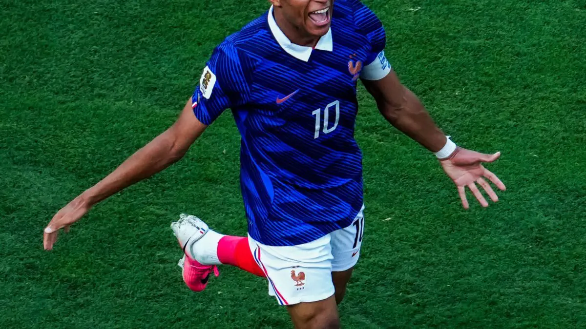 Mbappe: «Mening vazifam — kiyinish xonasidagi muhitni nazorat qilib turish»