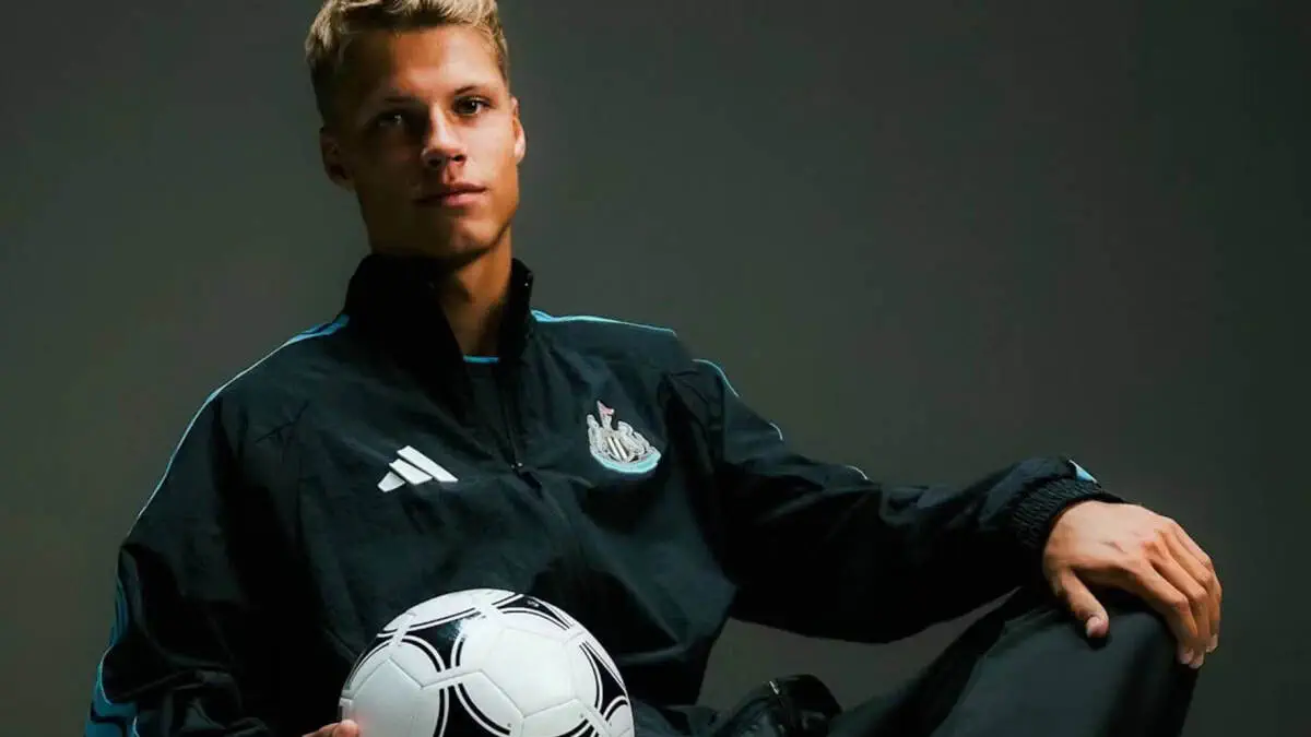 Rasman: Shon Steyr «Nyukasl» futbolchisiga aylandi