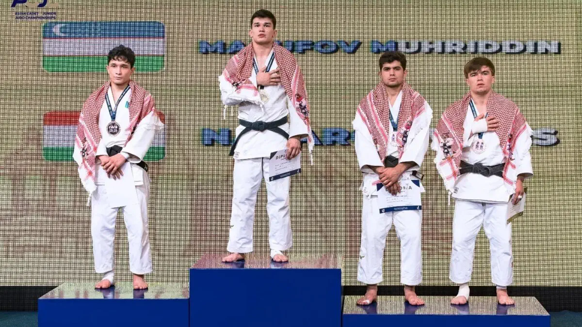 Молодые дзюдоисты также успешно стартовали на чемпионате континента