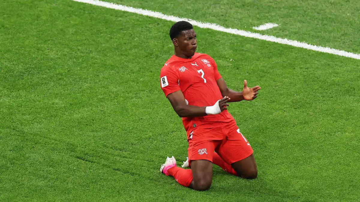 Embologa Angliya, Italiya va MLS klublari qiziqmoqda