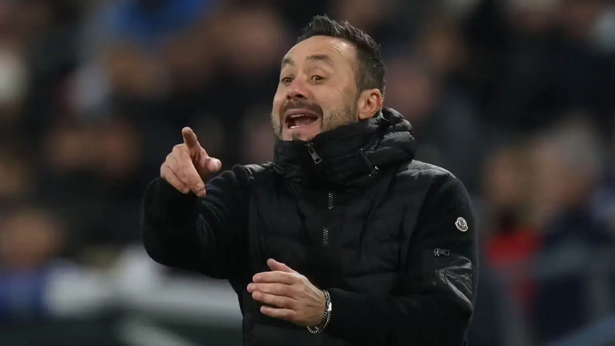 De Zerbi: «Ba'zida futbolda murabbiy bo'lmagan yaxshiroq bo'ladi»