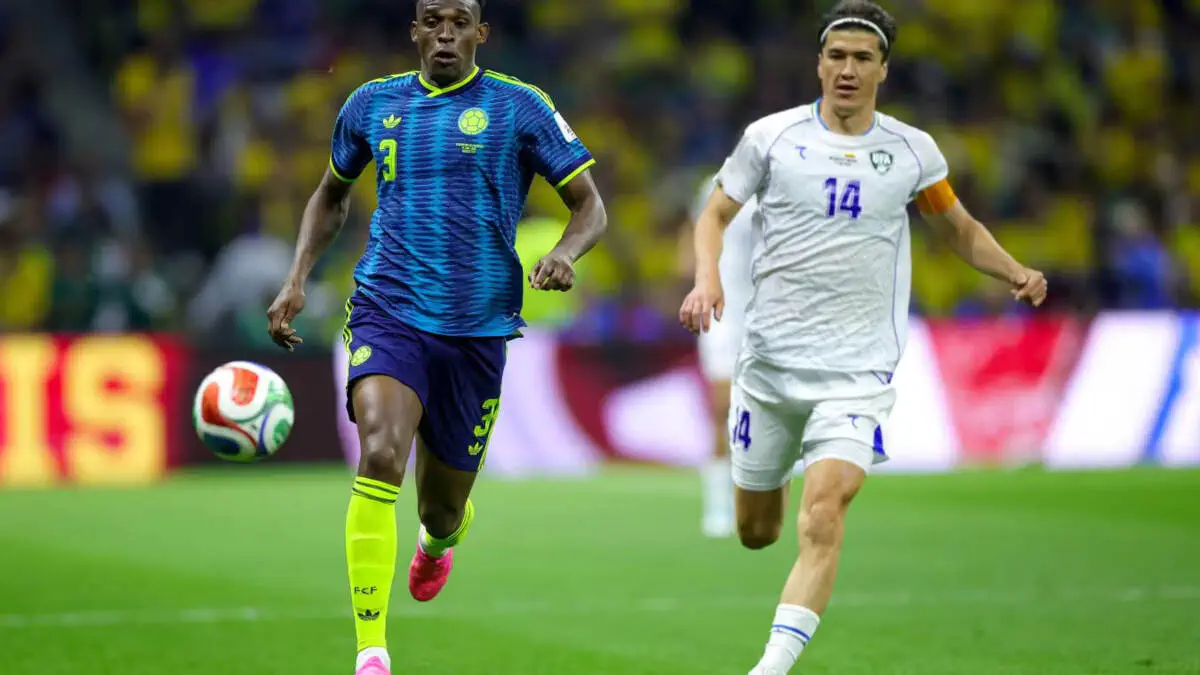"Manchester United" va "Juventus" Jon Lukumi uchun kurashmoqda