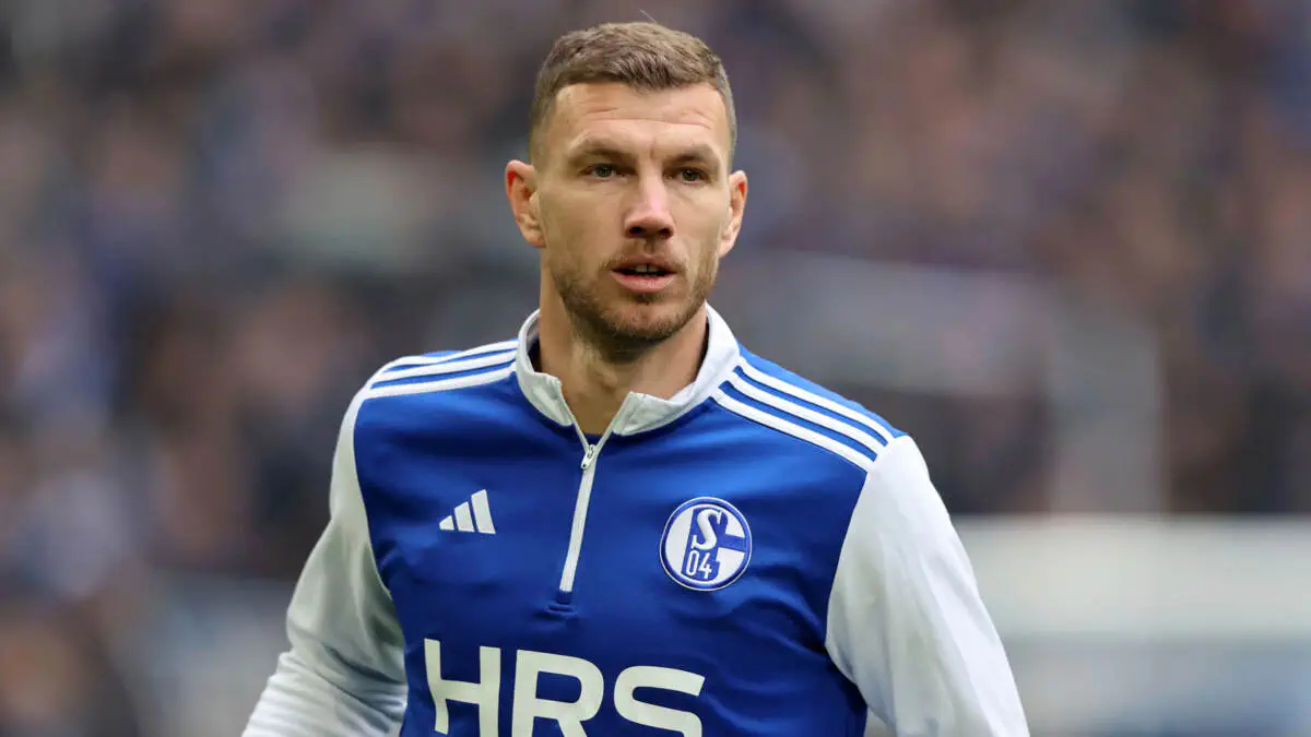 «Shalke» Jeko bilan shartnomani uzaytiradi – Romano