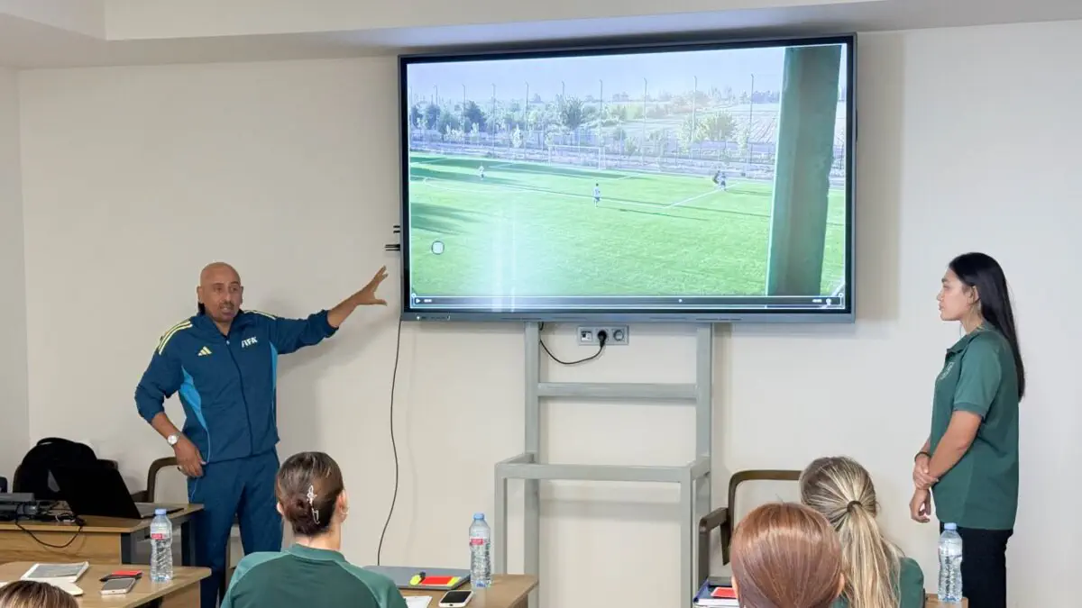 Milliy futbol markazida ayol hakamlar uchun tashkil etilgan FIFA seminari davom etmoqda