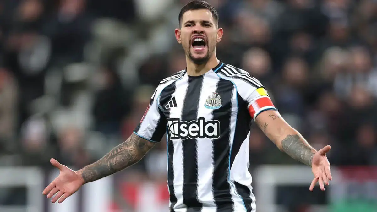 «Arsenal» Gimaraesning transferini yakunlashga tobora yaqinlashmoqda