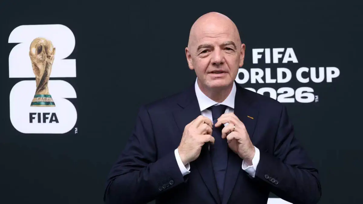 Infantino FIFA'dagi faoliyatidan keyin yiliga 30 million dollarlik lavozimni egallamoqchi bo'lgan