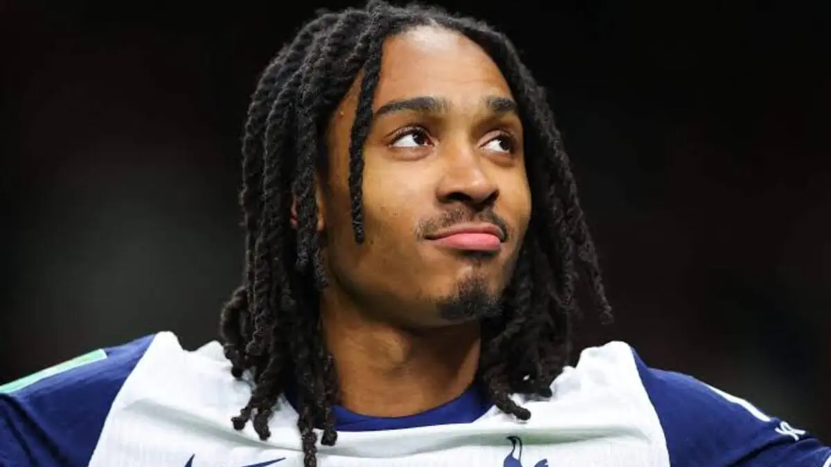 “Tottenhem” himoyachisi “Liverpul”ga o‘tishga tayyor