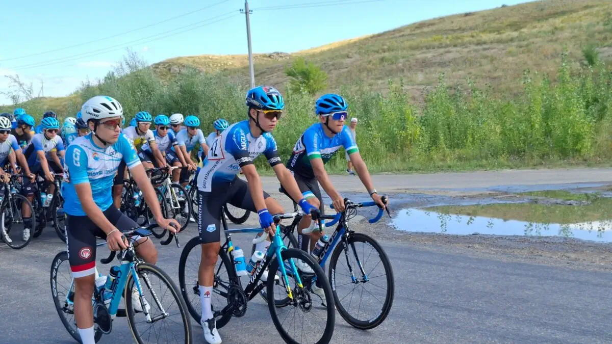 Velosport. Qozog'istondagi xalqaro turnirda o'zbek sportchilari medallar qo'lga kiritishmoqda