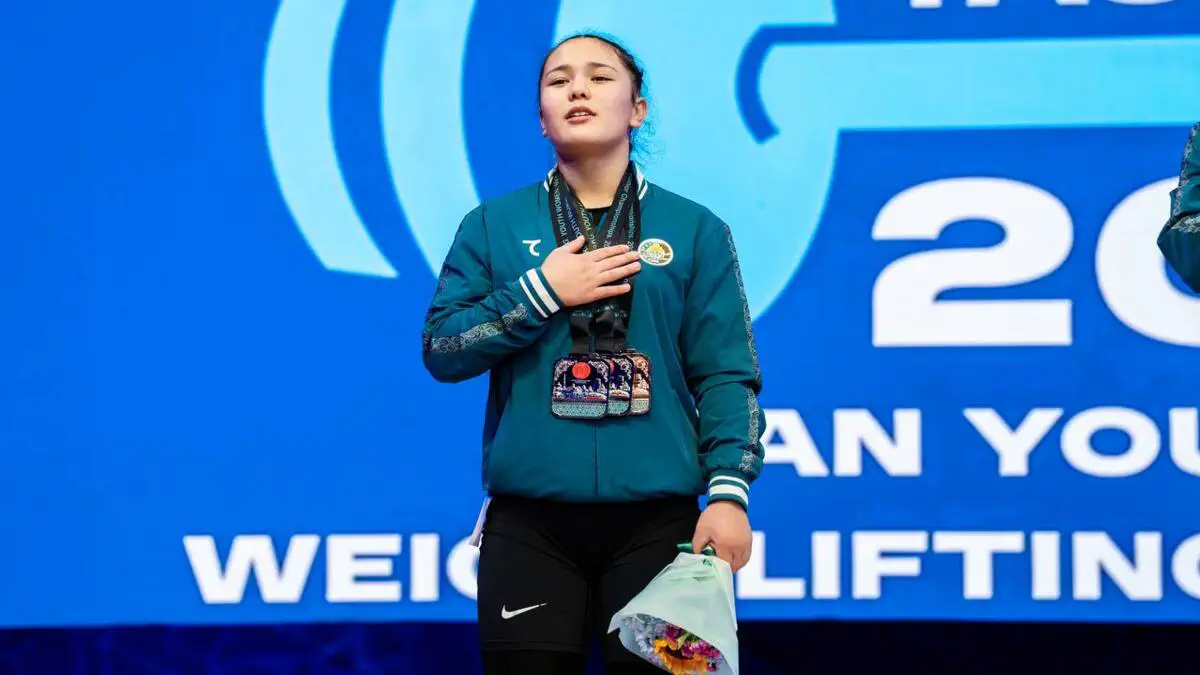 Ogʻir atletika: yoshlarimiz ortda qolgan kunni 18 ta medal bilan yakunlashdi