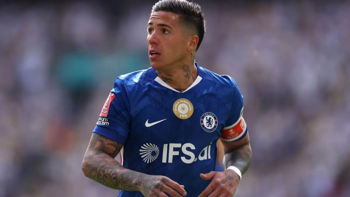 “Chelsi” Enso Fernandes transferi uchun so‘nggi muddatni belgiladi