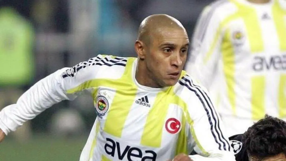 Roberto Karlos Islom dinini qabul qildi
