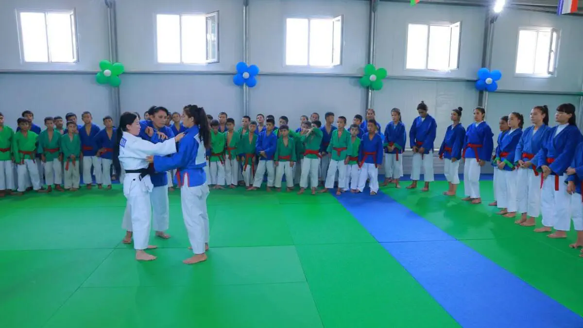 Kurash. Xalqaro hakamlik kursining amaliy bosqichi Angrenda tashkil etildi