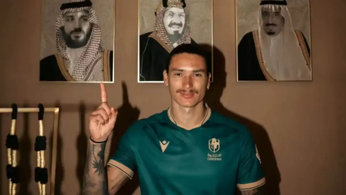 Rasman: «Al-Diriya» Darvin Nunyes va Enso Miyoni ijaraga oldi