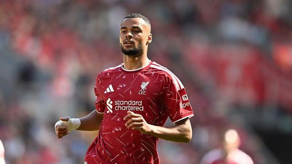 “Liverpul” Gakpo uchun 70 million yevrolik taklifni rad etdi
